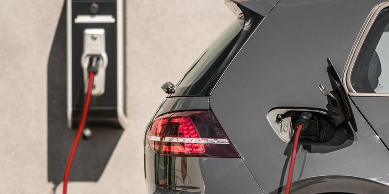 Schutz für E-Mobility bei Elektrotechnik Reinhold GmbH in Gersdorf