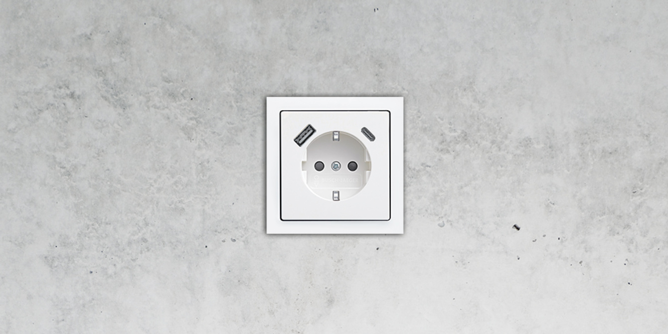 SCHUKO® USB-Steckdose bei Elektrotechnik Reinhold GmbH in Gersdorf